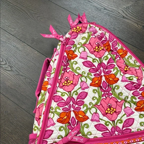 Vera Bradley Sling Tennis Backpack in Lilly Bell NWOT - Pink Floral - Picture 4 of 9
